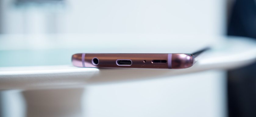Speakers in Samsung Galaxy S9