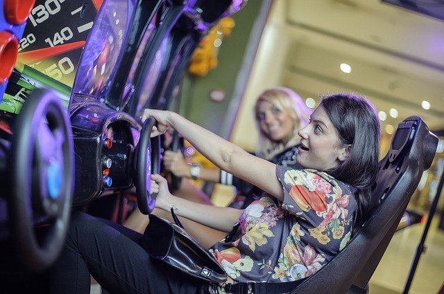 arcades-are-fun-for-girls-too