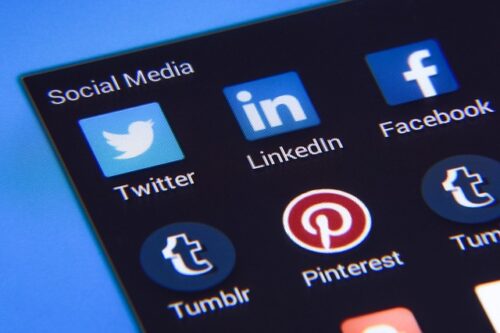 Social networks attract potential customers. 