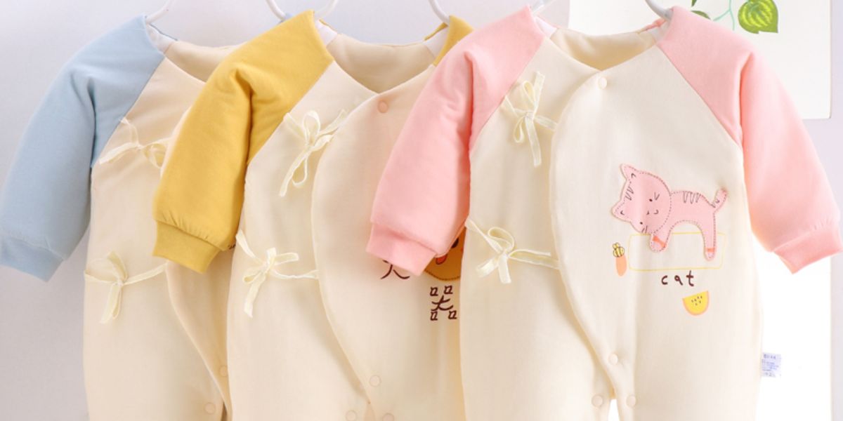 thesparkshop.in:product/bear-design-long-sleeve-baby-jumpsuit