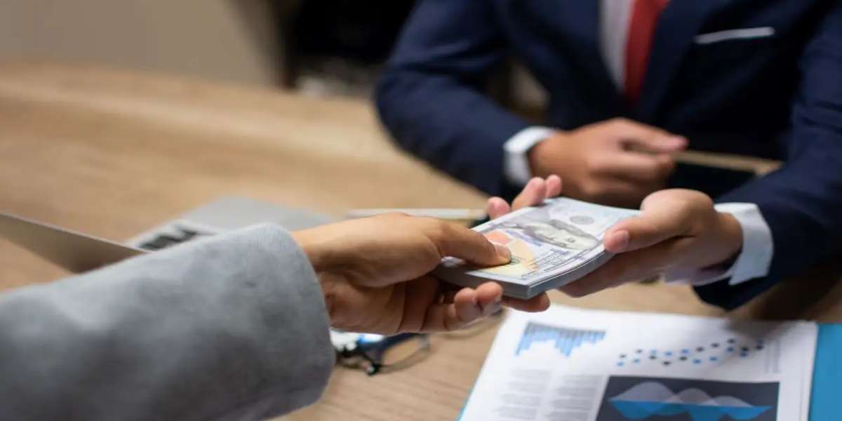 The Role of Payday Loans in Financial Emergencies
